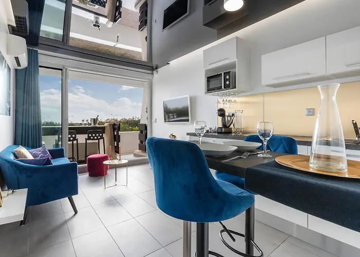 Village Naturiste R4N - Le Bocca Port Nature Coursive Luxe